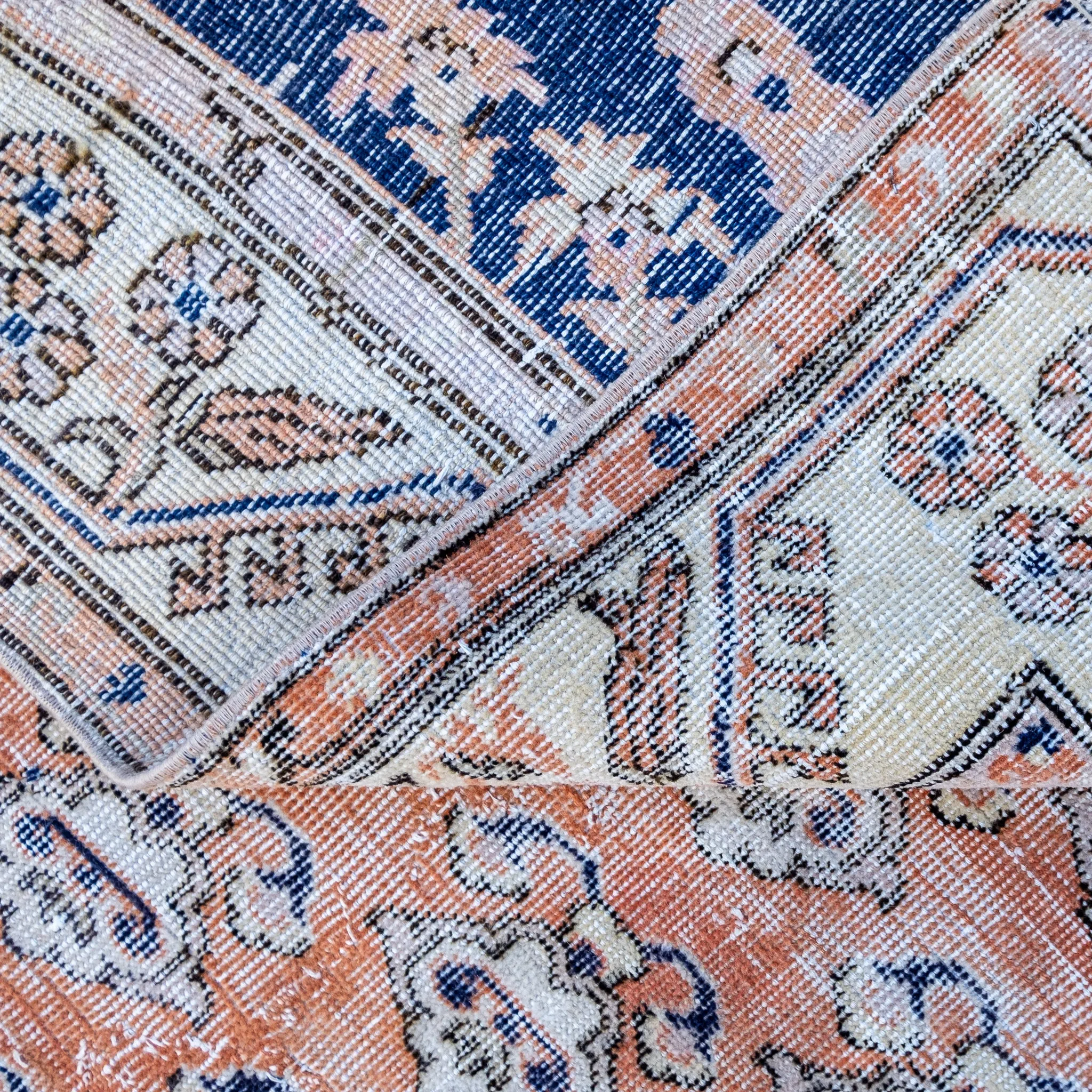 3275 Handwoven Vintage Rug 4'11x8'4