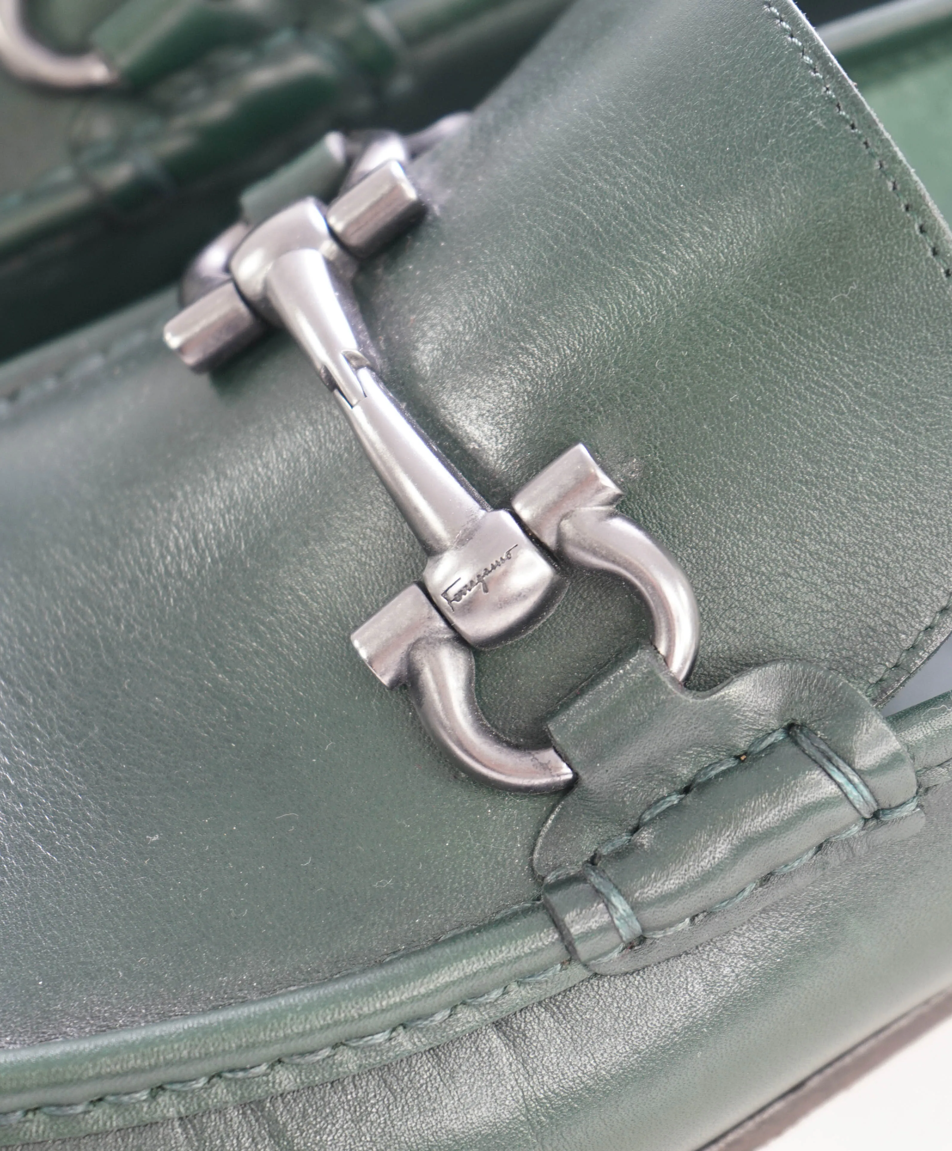 $700 SALVATORE FERRAGAMO - "GIORDANO" Green Leather Loafer- 12D