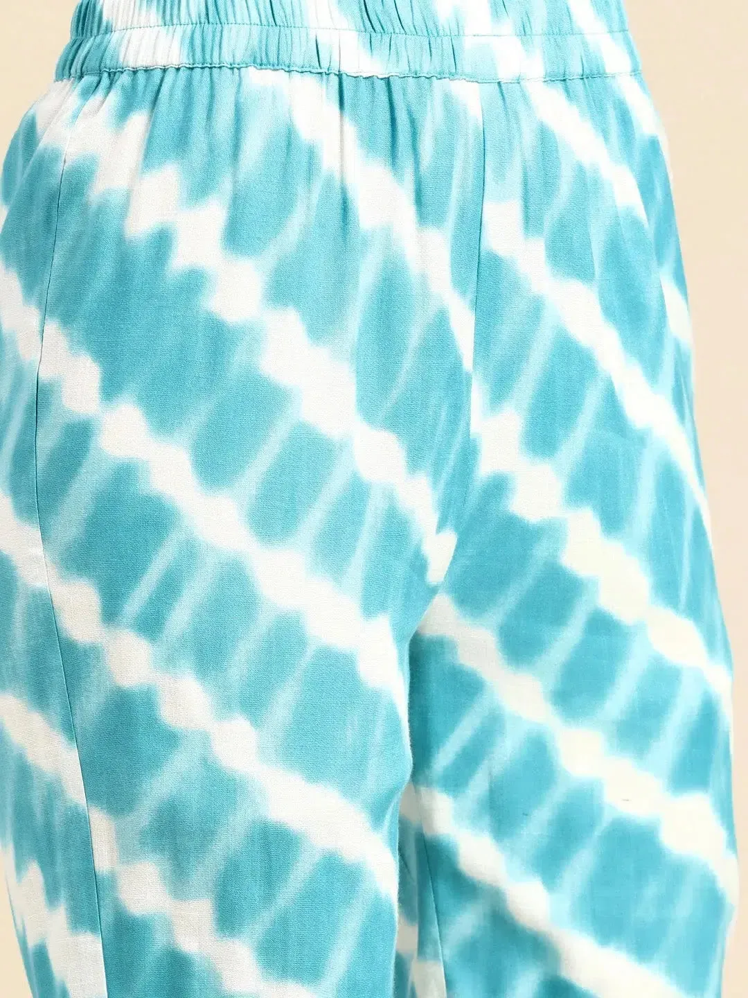 Anghrakha style Kurta with palazzo in Lime Green