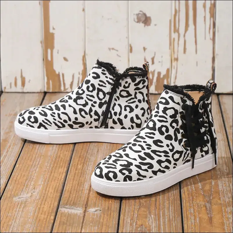 Chic Lace-Up Round Toe Canvas Boots with Side Zip