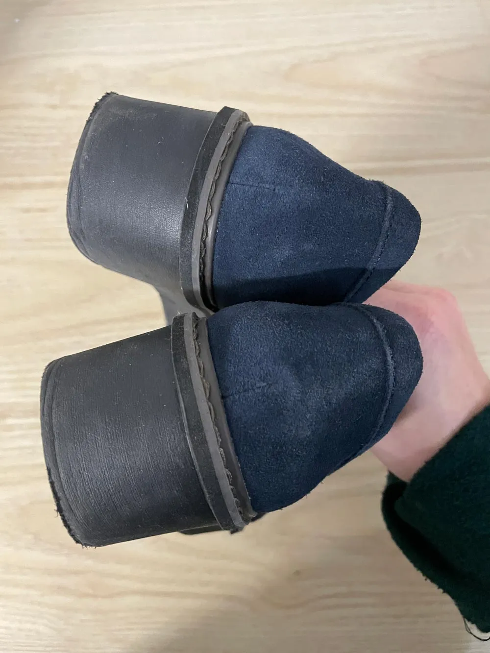 clarks ruffle suede platform loafer