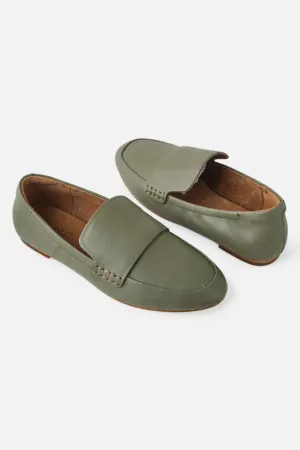 Dutch Leather Loafer