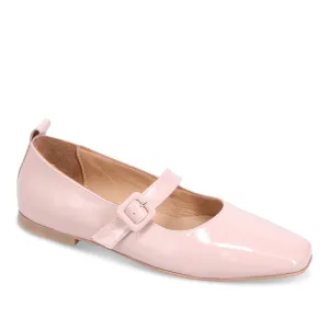 Eliana Mary Jane Flat