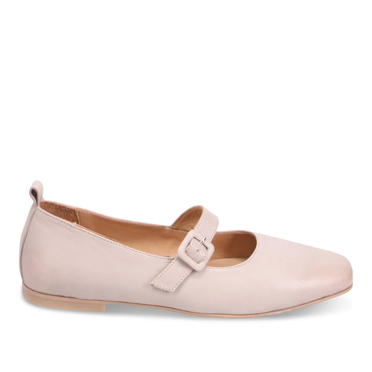 Eliana Mary Jane Flat