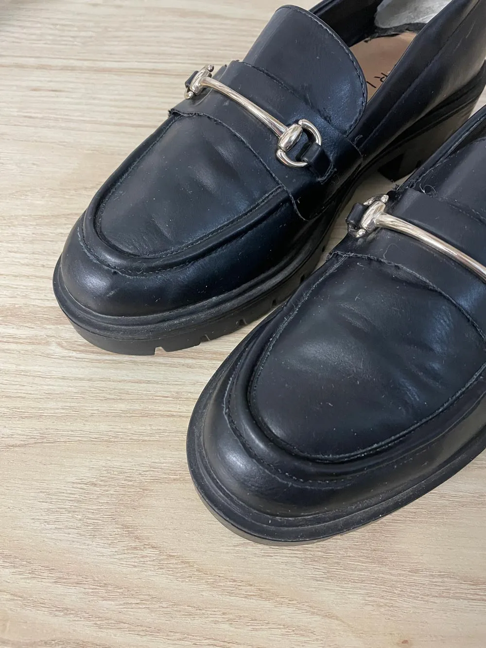 esprit alina faux leather chunky loafer