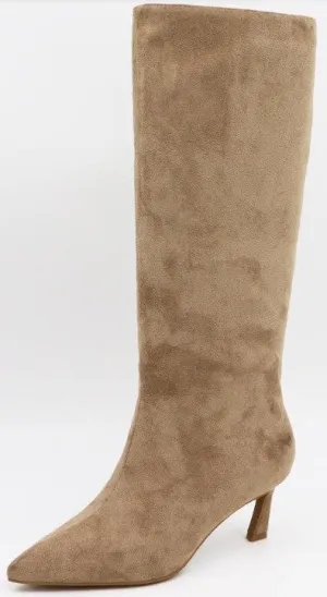 Gonna Love You Boots