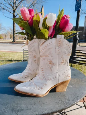 Let's Go Girls Hey Girl by Corky Boot