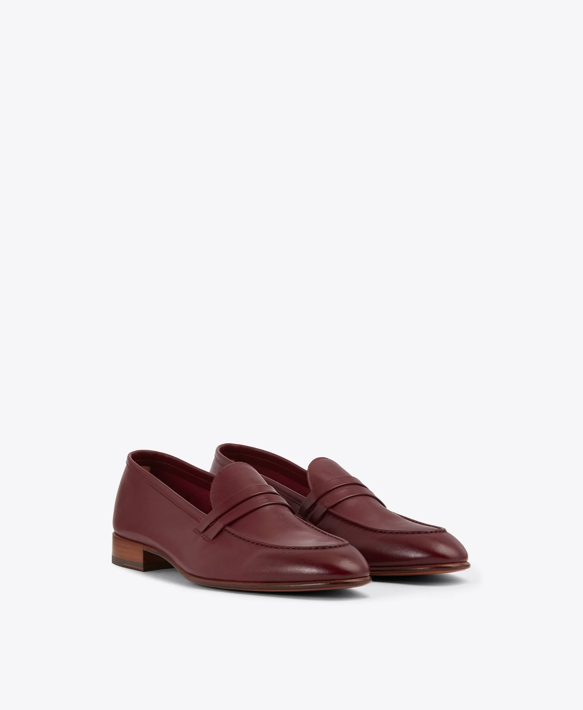 LUCA
Mens Burgundy Leather Loafer