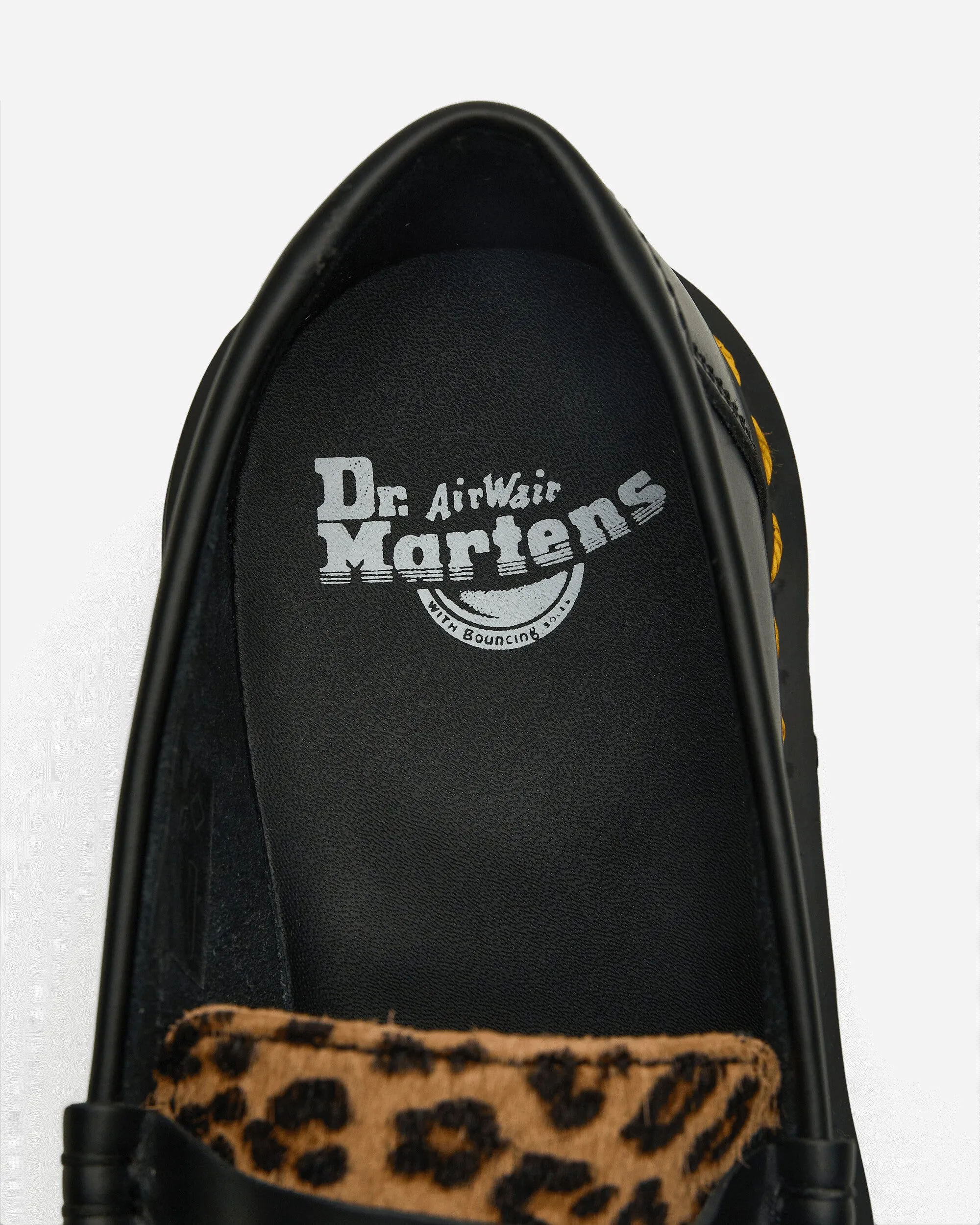 Penton Smooth Leather Loafers Black / Light Tan