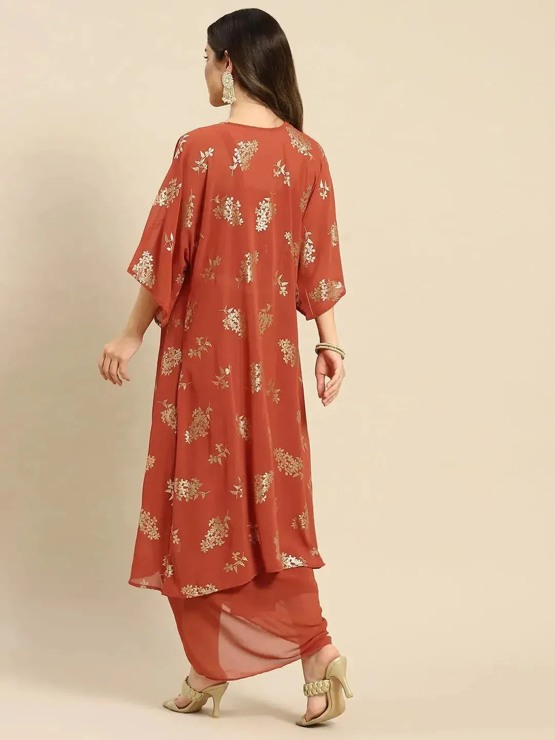Shrug with crop top and skirt in Rust